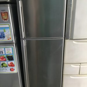 Tủ lạnh Electrolux Inverter 211 lít ETB2100MG giá tốt, có trả góp