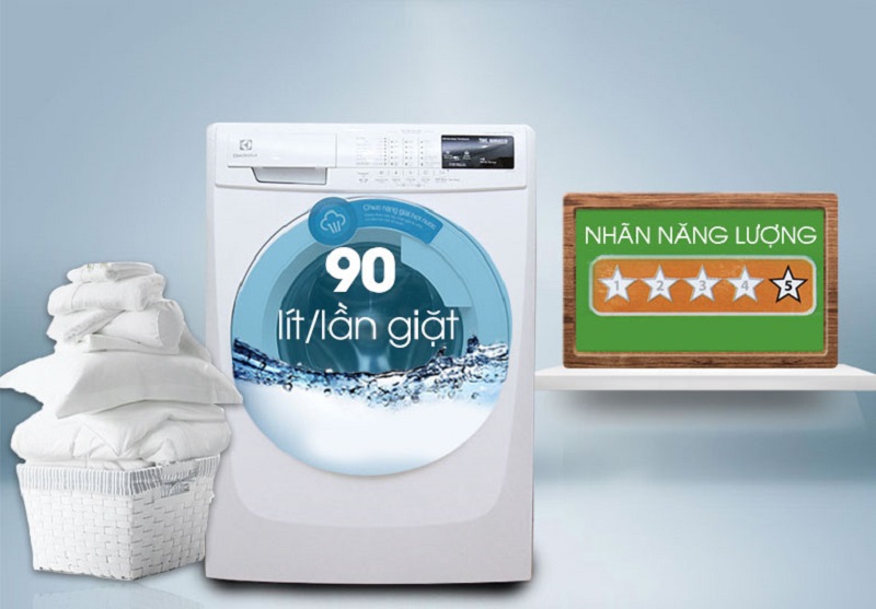 Nhờ tính năng tiết kiệm điện và hơi nước tối đa của mình, máy giặt Electrolux EWF85743 sẽ hạn chế tối đa sự hao phí