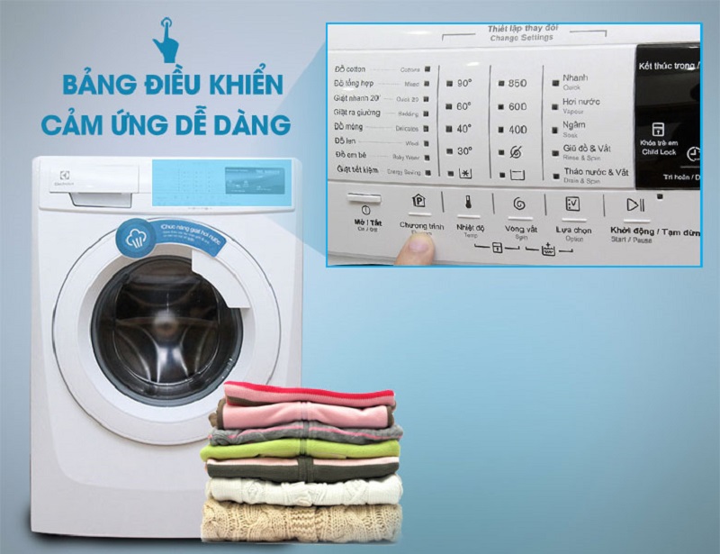 Bảng điều khiển IQ Touch hiện đại sẽ hỗ trợ bạn có thể điều khiển máy giặt Electrolux EWF85743 nhanh chóng